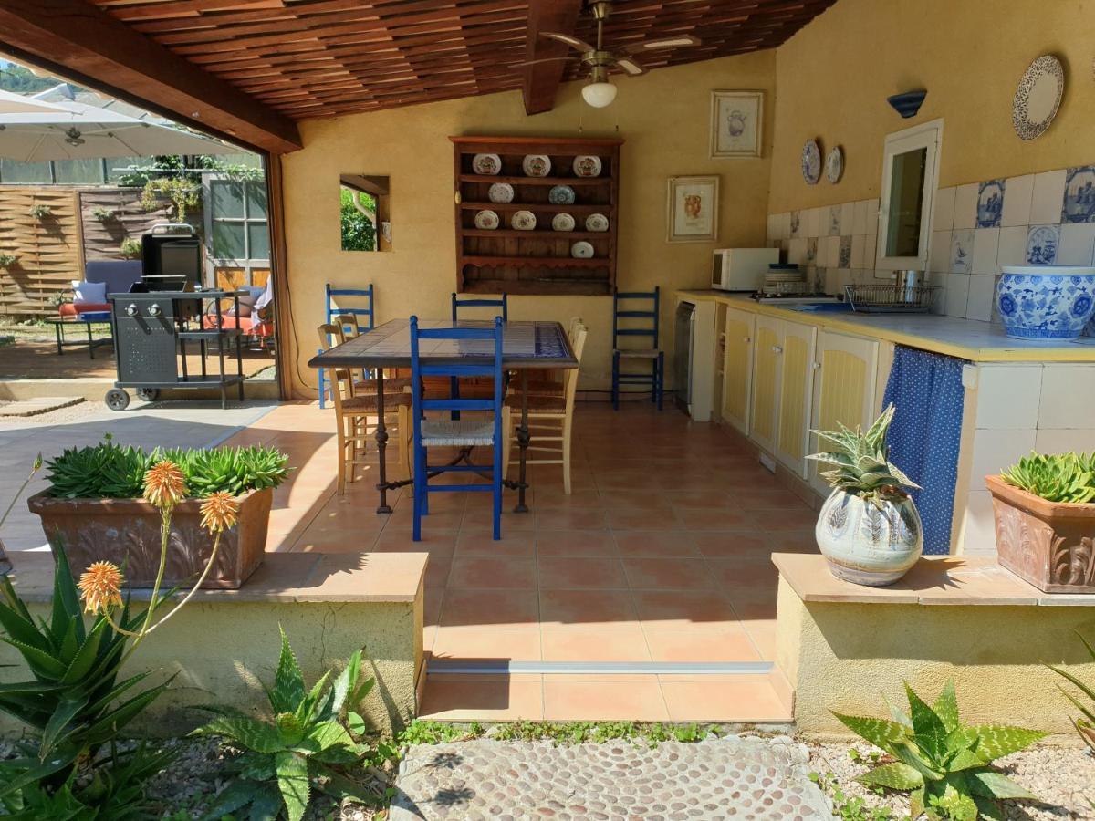 Domaine Du Lac De La Vallee La Roquette-sur-Siagne Bagian luar foto
